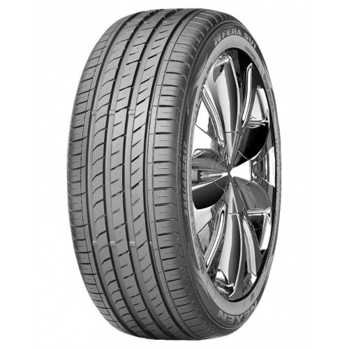 225/40R18